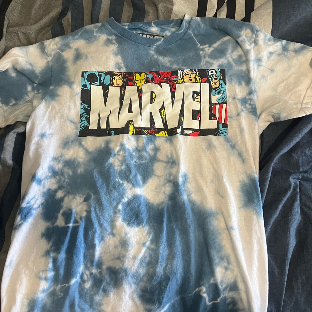 Marvel TyeDye Shirt M